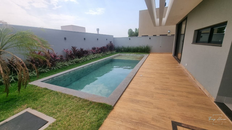 Imagem Casa de Condomínio com 3 Quartos à Venda, 374 m² em Residencial Alphaville Ii - Campo Grande Imagem Casa de Condomínio com 3 Quartos à Venda, 374 m² em Residencial Alphaville Ii - Campo Grande