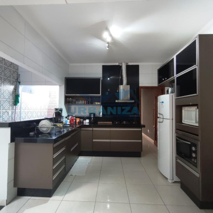 Imagem Casa com 2 Quartos à Venda, 98 m² em Laluce - Birigui Imagem Casa com 2 Quartos à Venda, 98 m² em Laluce - Birigui