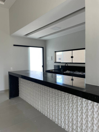 Imagem Casa com 3 Quartos à Venda, 240 m² em Itaipuaçú - Maricá Imagem Casa com 3 Quartos à Venda, 240 m² em Itaipuaçú - Maricá
