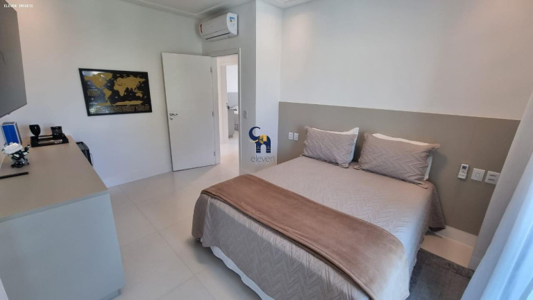 Imagem Casa com 6 Quartos à Venda, 400 m² em Guarajuba (monte Gordo) - Camaçari Imagem Casa com 6 Quartos à Venda, 400 m² em Guarajuba (monte Gordo) - Camaçari