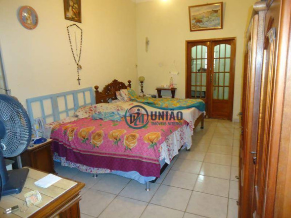 Imagem Casa com 4 Quartos à Venda, 220 m² em Centro - Niterói