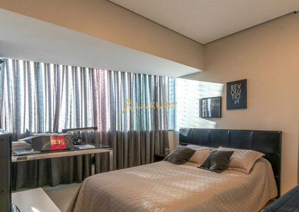 Imagem Imóvel com 4 Quartos à Venda, 180 m² em Vila Da Serra - Nova Lima Imagem Imóvel com 4 Quartos à Venda, 180 m² em Vila Da Serra - Nova Lima