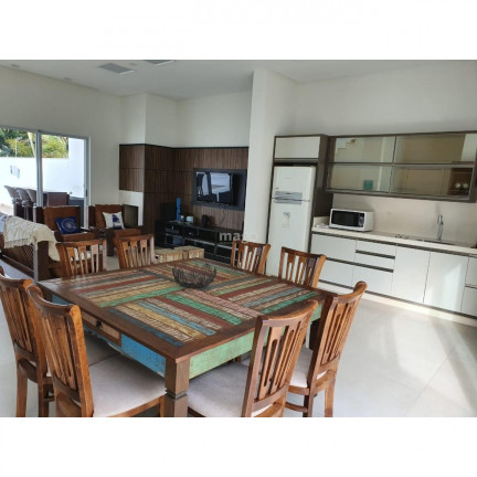 Imagem Casa com 3 Quartos à Venda, 152 m² em Barra - Balneário Camboriú