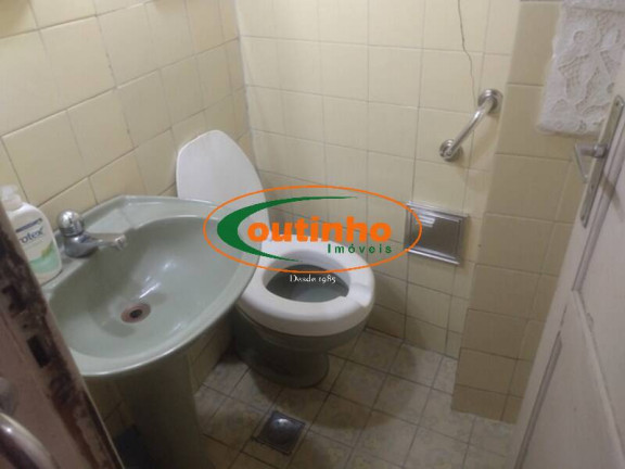 Imagem Casa com 4 Quartos à Venda, 163 m² em Tijuca - Rio De Janeiro Imagem Casa com 4 Quartos à Venda, 163 m² em Tijuca - Rio De Janeiro