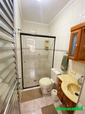 Imagem Casa com 3 Quartos à Venda, 185 m² em Encruzilhada - Santos