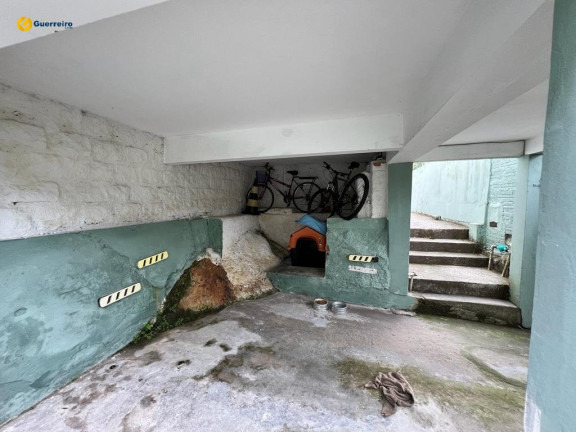 Imagem Casa com 3 Quartos à Venda, em Agronômica - Florianópolis Imagem Casa com 3 Quartos à Venda, em Agronômica - Florianópolis