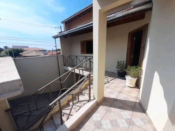 Imagem Casa com 3 Quartos à Venda, em Botucatu Imagem Casa com 3 Quartos à Venda, em Botucatu