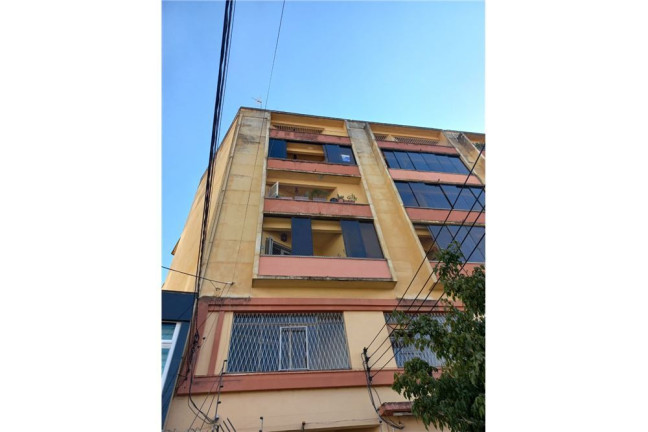 Imagem Imóvel com 1 Quarto à Venda, em Floresta - Porto Alegre Imagem Imóvel com 1 Quarto à Venda, em Floresta - Porto Alegre