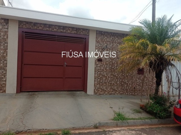 Casa com 3 Quartos à Venda,  em Jardim Diva Tarlá De Carvalho - Ribeirão Preto