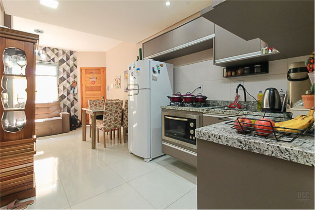 Imagem Casa com 2 Quartos à Venda, em Nonoai - Porto Alegre Imagem Casa com 2 Quartos à Venda, em Nonoai - Porto Alegre