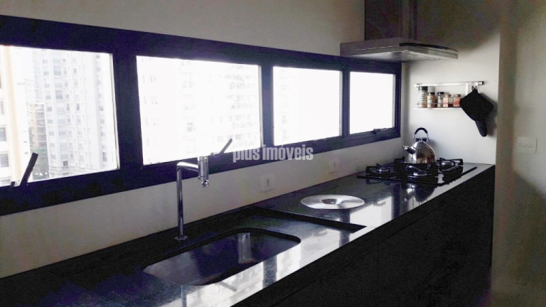 Imagem Apartamento com 4 Quartos à Venda, 300 m² em Itaim Bibi - São Paulo Imagem Apartamento com 4 Quartos à Venda, 300 m² em Itaim Bibi - São Paulo