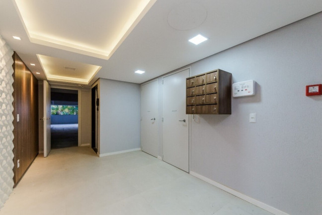 Imagem Imóvel com 2 Quartos à Venda, 83 m² em Petrópolis - Porto Alegre