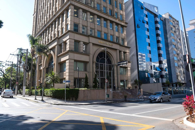 Imagem Sala Comercial à Venda, 540 m² em Jardim Paulistano - São Paulo Imagem Sala Comercial à Venda, 540 m² em Jardim Paulistano - São Paulo