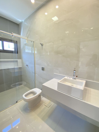 Imagem Casa com 3 Quartos à Venda, 256 m² em Condomínio Meridian - Goianésia Imagem Casa com 3 Quartos à Venda, 256 m² em Condomínio Meridian - Goianésia