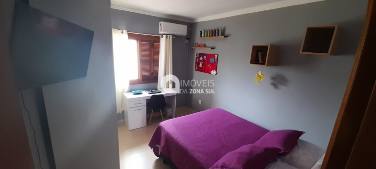 Imagem Casa com 3 Quartos à Venda, 179 m²