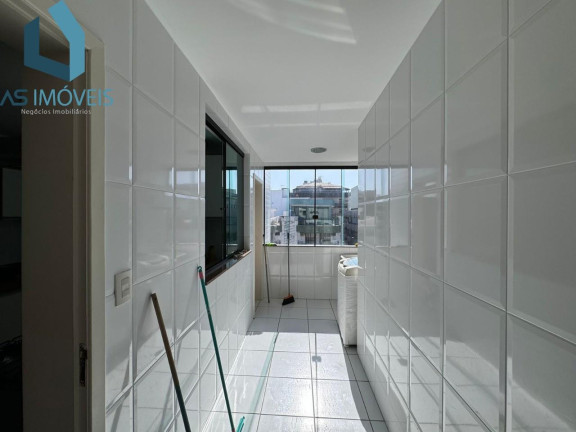Imagem Cobertura com 5 Quartos à Venda, 181 m² em Algodoal - Cabo Frio