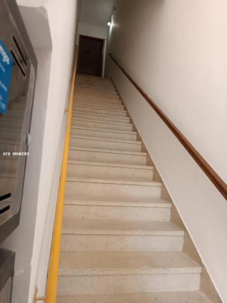 Casa com 2 Quartos para Alugar, 105 m² em Presidente Altino - Osasco