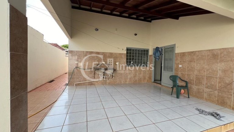 Imagem Casa com 3 Quartos à Venda, 190 m² em Vila Taquarussu - Campo Grande Imagem Casa com 3 Quartos à Venda, 190 m² em Vila Taquarussu - Campo Grande