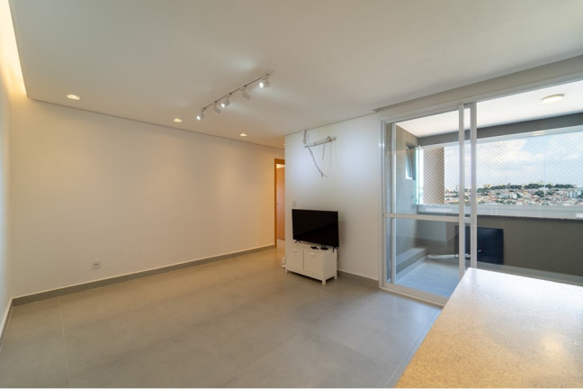 Imóvel com 3 Quartos à Venda, 82 m² em Vila Galvão - Jundiaí