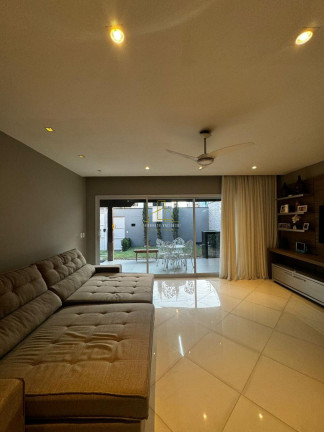 Imagem Casa com 3 Quartos à Venda, 235 m² em Colina De Laranjeiras - Serra
