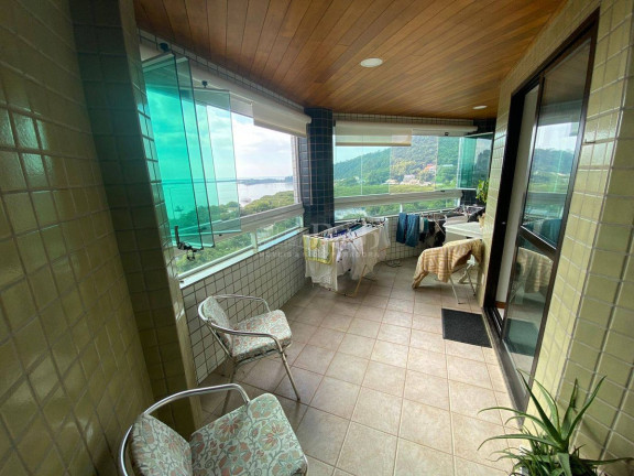 Imagem Apartamento com 3 Quartos à Venda, 235 m² em Fazenda - Itajaí Imagem Apartamento com 3 Quartos à Venda, 235 m² em Fazenda - Itajaí