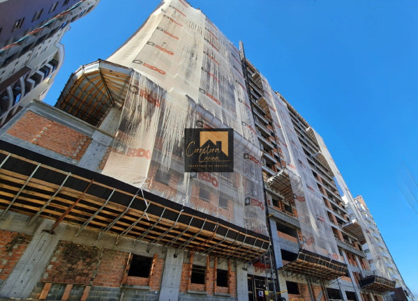 Apartamento com 3 Quartos à Venda,  em Kobrasol - São José
