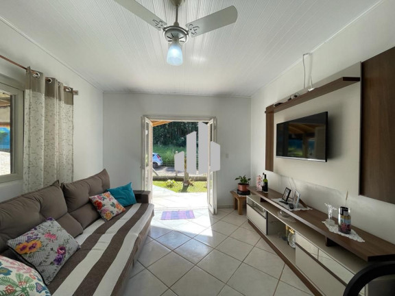 Imagem Casa com 2 Quartos à Venda, 115 m² em Centenário - Torres Imagem Casa com 2 Quartos à Venda, 115 m² em Centenário - Torres
