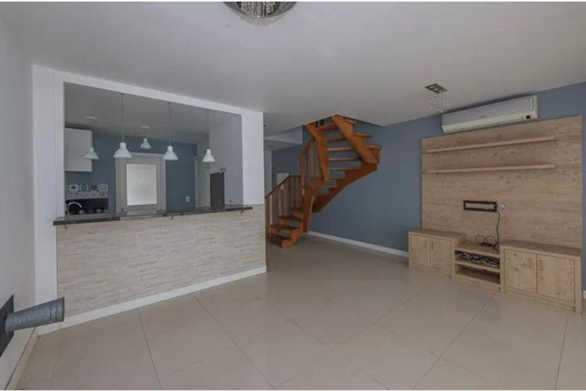 Imagem Casa com 3 Quartos à Venda, 120 m² em Lomba Do Pinheiro - Porto Alegre Imagem Casa com 3 Quartos à Venda, 120 m² em Lomba Do Pinheiro - Porto Alegre