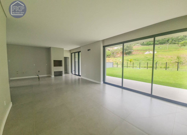 Imagem Casa com 4 Quartos à Venda, 300 m² em Ingleses Do Rio Vermelho - Florianópolis