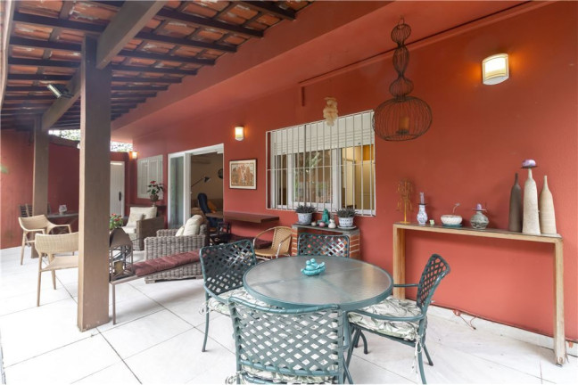 Imagem Casa com 3 Quartos à Venda, em Morumbi - São Paulo Imagem Casa com 3 Quartos à Venda, em Morumbi - São Paulo