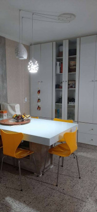 Imagem Casa com 3 Quartos à Venda, 256 m² em Jardim Do Lago - São Paulo