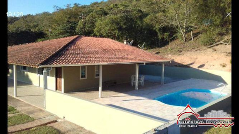 Imagem Chácara com 3 Quartos à Venda, 250 m² em Jardim Colônia - Jacareí