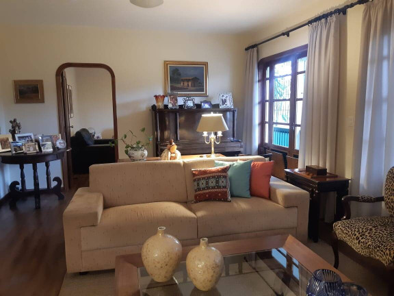 Imagem Casa com 3 Quartos para Alugar, 321 m² em Jardim América - Bragança Paulista Imagem Casa com 3 Quartos para Alugar, 321 m² em Jardim América - Bragança Paulista