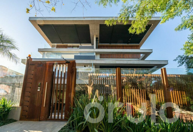 Imagem Apartamento com 3 Quartos à Venda, 163 m² em Três Figueiras - Porto Alegre Imagem Apartamento com 3 Quartos à Venda, 163 m² em Três Figueiras - Porto Alegre