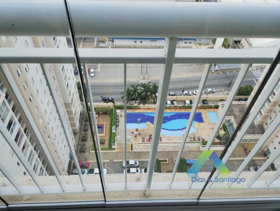 Imagem Apartamento com 3 Quartos à Venda, 65 m² em Piraporinha - Diadema