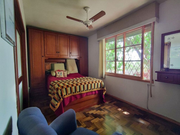 Imagem Imóvel com 4 Quartos à Venda, em Santa Tereza - Porto Alegre Imagem Imóvel com 4 Quartos à Venda, em Santa Tereza - Porto Alegre