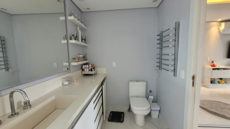 Imagem Imóvel com 3 Quartos à Venda, 145 m² em Jardim Das Acácias - São Paulo