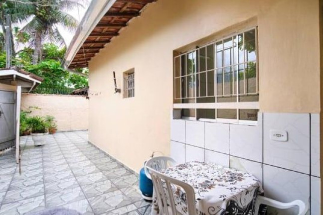 Imagem Casa com 2 Quartos à Venda, 81 m² em Massaguaçu - Caraguatatuba