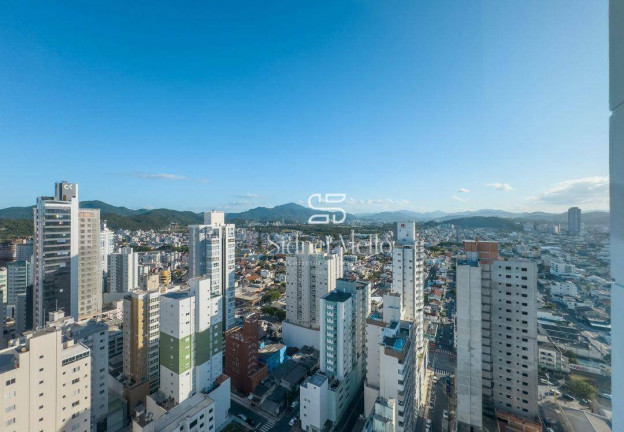 Imagem Apartamento com 3 Quartos à Venda, 127 m² em Centro - Balneário Camboriú