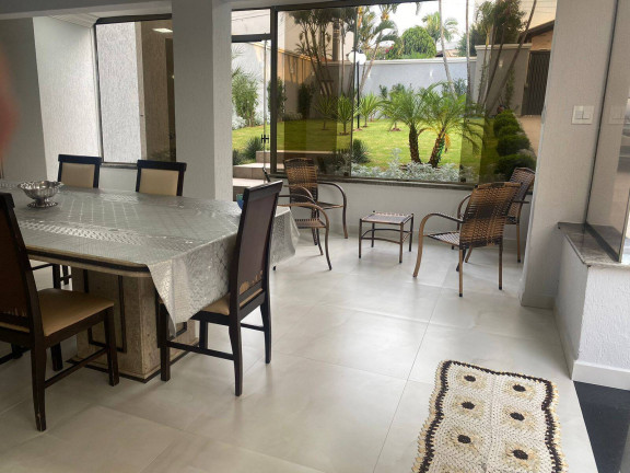 Imagem Casa com 4 Quartos à Venda, 473 m² em Jardim Florestal - Jundiaí Imagem Casa com 4 Quartos à Venda, 473 m² em Jardim Florestal - Jundiaí
