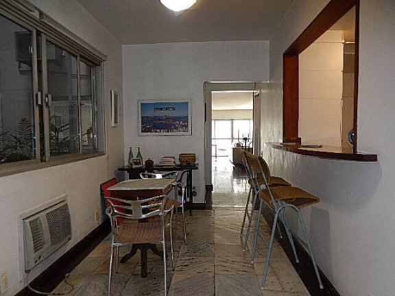 Imagem Apartamento com 3 Quartos à Venda,  em Lagoa - Rio De Janeiro