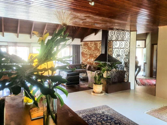 Imagem Casa à Venda, em Fazendinha - Carapicuíba Imagem Casa à Venda, em Fazendinha - Carapicuíba