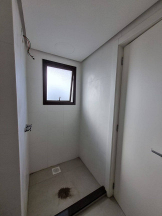 Imagem Apartamento com 1 Quarto à Venda,  em Jardim Botânico - Porto Alegre