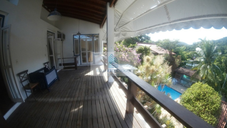 Imagem Casa com 5 Quartos à Venda, 760 m² em Itaipu - Niterói Imagem Casa com 5 Quartos à Venda, 760 m² em Itaipu - Niterói