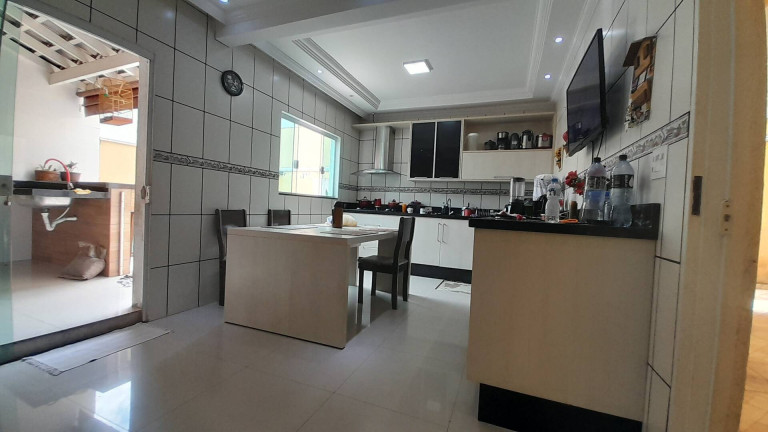 Imagem Casa com 3 Quartos à Venda, 175 m² em Portais (polvilho) - Cajamar