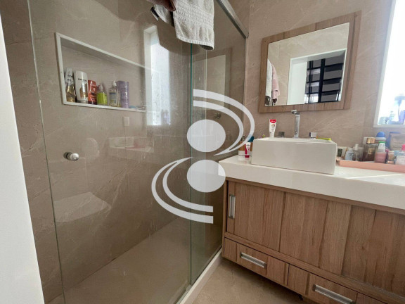 Imagem Casa com 4 Quartos à Venda, 250 m² em Barra Da Tijuca - Rio De Janeiro Imagem Casa com 4 Quartos à Venda, 250 m² em Barra Da Tijuca - Rio De Janeiro