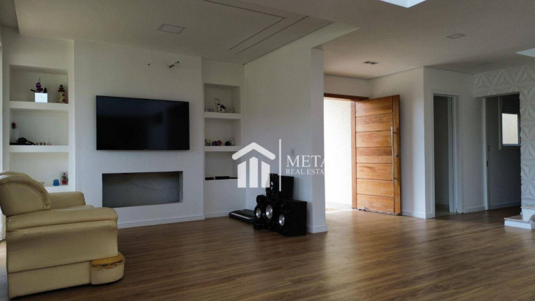 Imagem Imóvel com 4 Quartos à Venda ou Locação, 330 m² em Condomínio Alpes Da Cantareira - Mairiporã