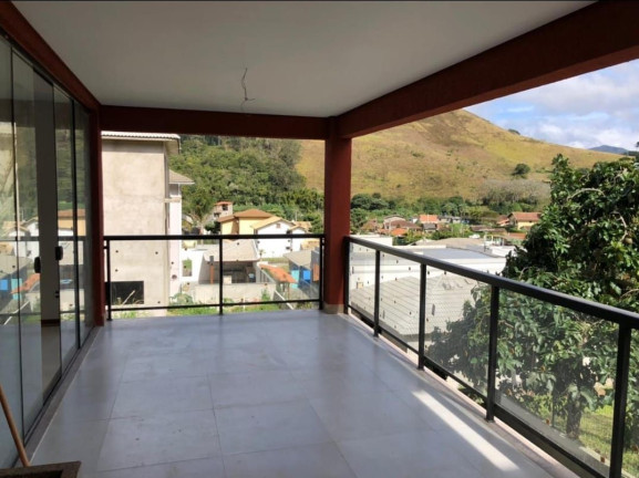 Imagem Casa com 3 Quartos à Venda, 190 m² em Vargem Grande - Teresópolis Imagem Casa com 3 Quartos à Venda, 190 m² em Vargem Grande - Teresópolis