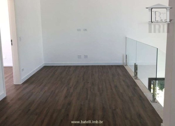 Imagem Casa de Condomínio com 4 Quartos à Venda, 282 m² em Granja Viana - Carapicuíba Imagem Casa de Condomínio com 4 Quartos à Venda, 282 m² em Granja Viana - Carapicuíba