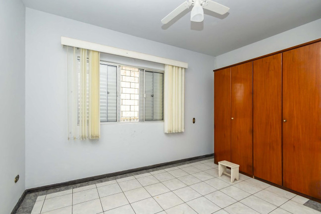 Imagem Casa com 4 Quartos para Alugar, 200 m² em Bigorrilho - Curitiba Imagem Casa com 4 Quartos para Alugar, 200 m² em Bigorrilho - Curitiba